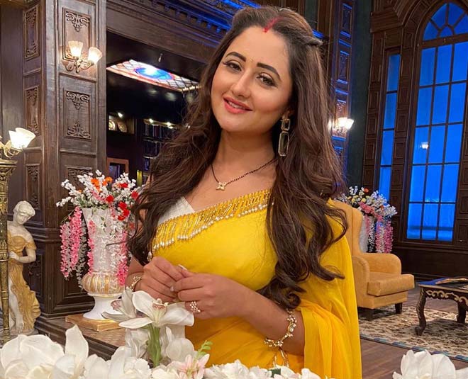 rashami desai stylish in yellow