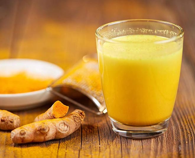 Make Haldi And Saunf Milk At Home With This Easy Recipe