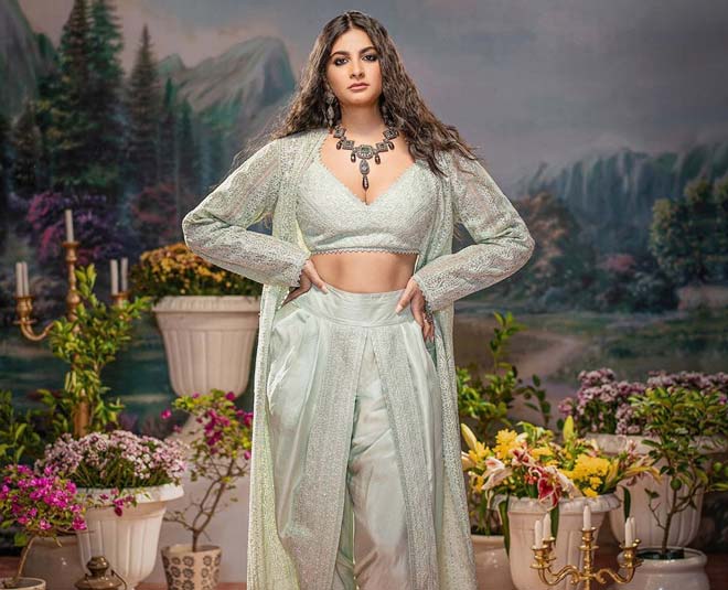 sonam kapoor sister rhea kapoor fat to fit