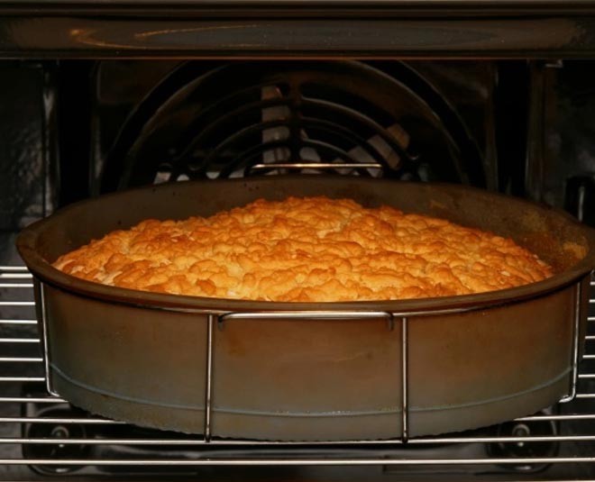 useful baking hacks to make perfect cake at home inside