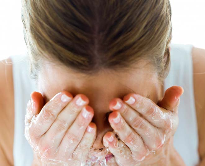 Skin Care Tips Wash Your Face With Just Water For Glowing and Wrinkle
