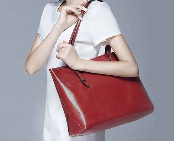 Choosing Right Type Of Handbags inside