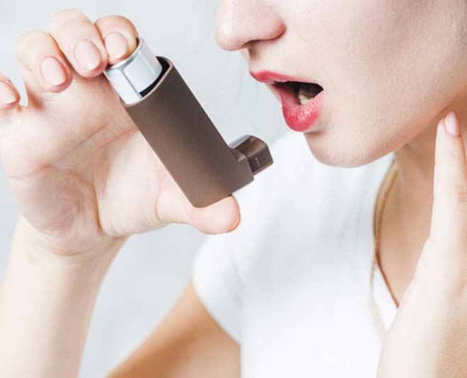 Nigella  seeds inside