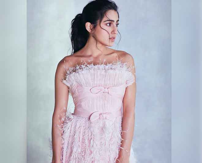Sara ali khan cute ponytail hairstyles INSIDE