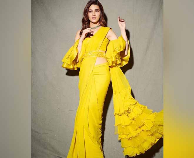 actress kriti sanon saree looks inside