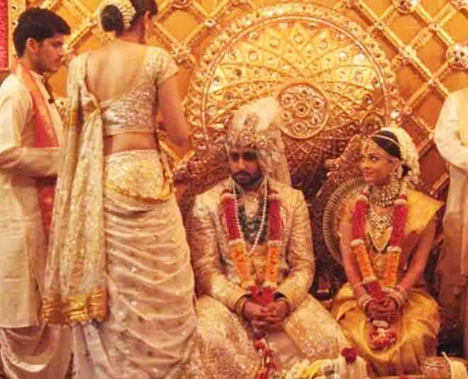 Birthday Special: Aishwarya & Abhishek Bachchan's Wedding Card Was Very