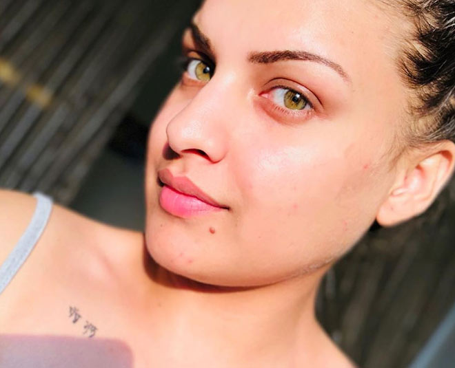 Himanshi Khurana In No Makeup Look In Hindi Himanshi Khurana In No Makeup Look In Hindi 5809