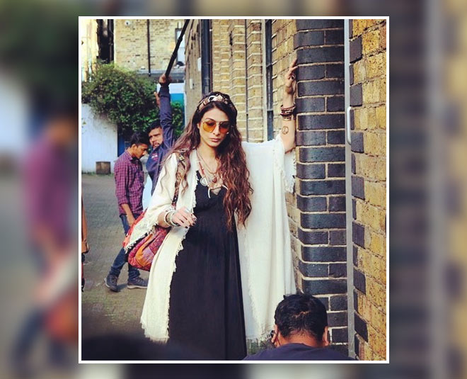 bollywood actress tabu black look inside 