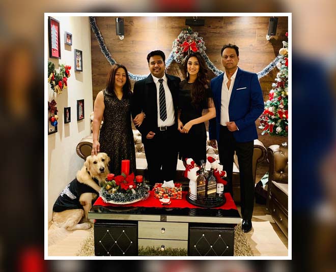 celebs with their mom erica