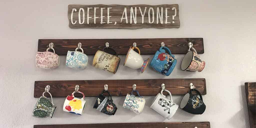 know-about-some-creative-ways-to-display-coffee-mugs-in-hindi