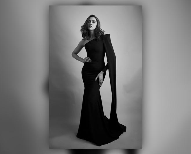 deepika padukone black gowns