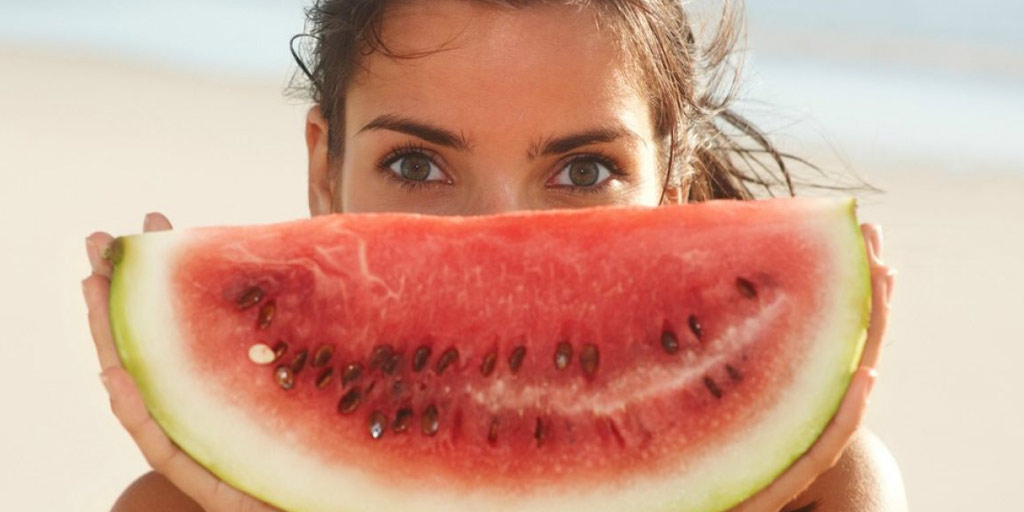 3 Watermelon Face Packs For Skin Brightening And Tan Removal | 3 watermelon  face packs for skin brightening and tan removal | HerZindagi