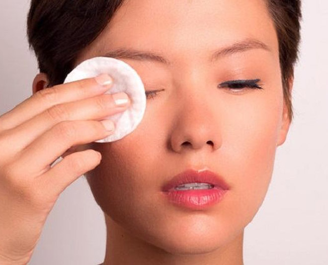 eye makeup removing mistakes inside 