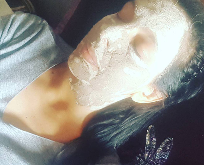 pooja bedi daughter movie