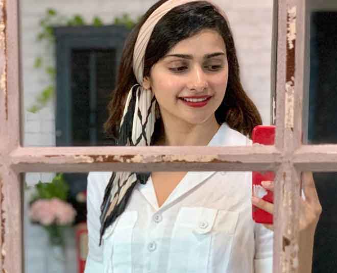 prachi desai hairstyles to style short hair INSIDE