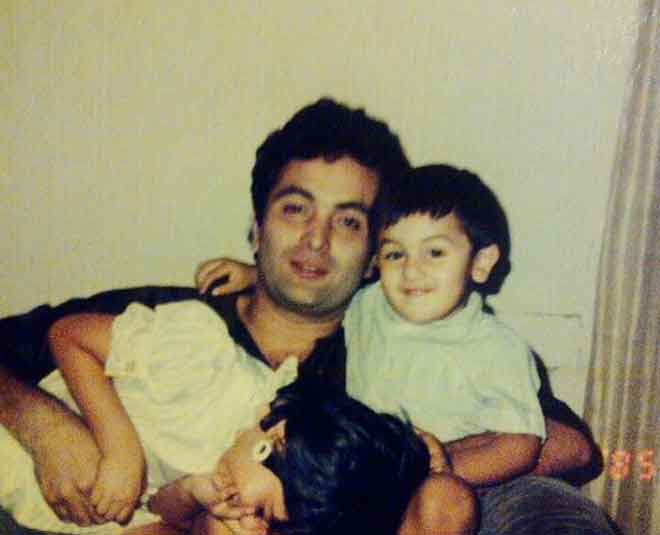 रिद्धिमा लाइमलाइट से हैं दूर rishi kapoor neetu singh riddhima kapoor INSIDE