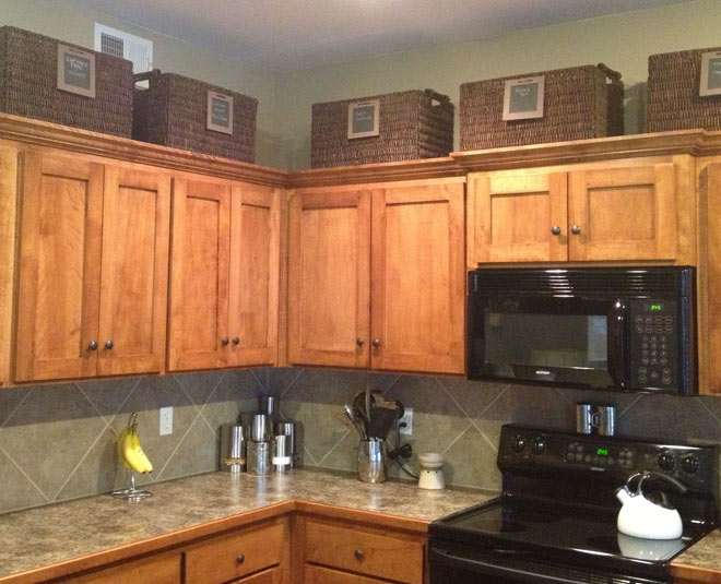 space above kitchen cabinet inside 