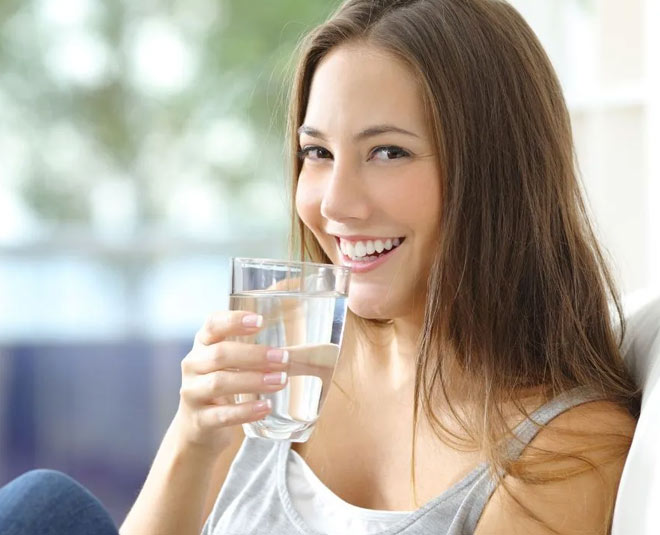 tips prevent cracked heels three