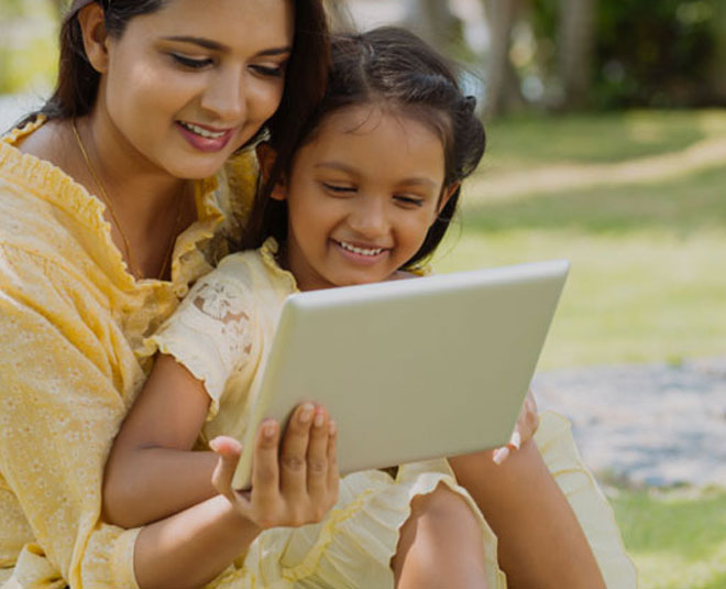 mothers-can-learn-these-important-lessons-from-their-daughter-in-hindi