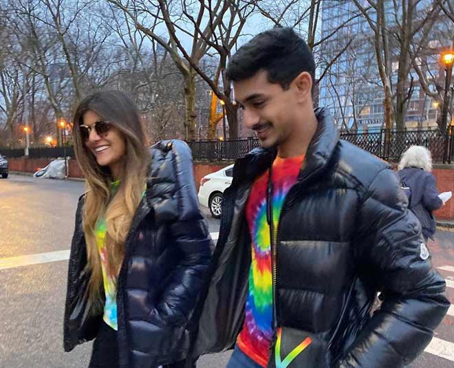 ananya birla and brother