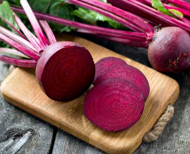 Best Hair Mask For Dry Hair Using Coconut Milk, Rose Petals & Beetroot