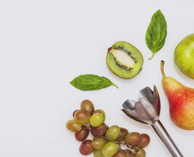 electric hand blender inside 