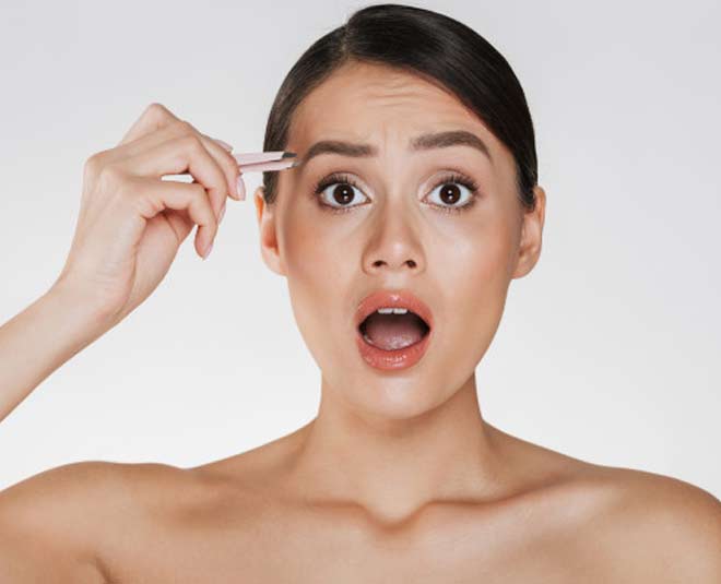 eye brow tips INSIDE 