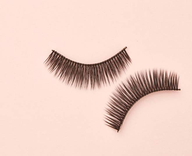 false lashes cleaning tricks 
