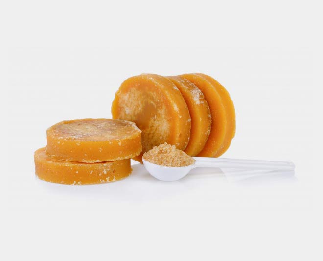 jaggery benefits inside 