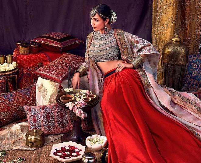 रेड सिल्क लहंगा lehenga malaika