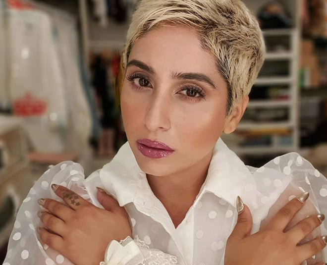 Neha Bhasin's Latest Track 'Kehnde Rehnde' Is An Epic Reply To ...