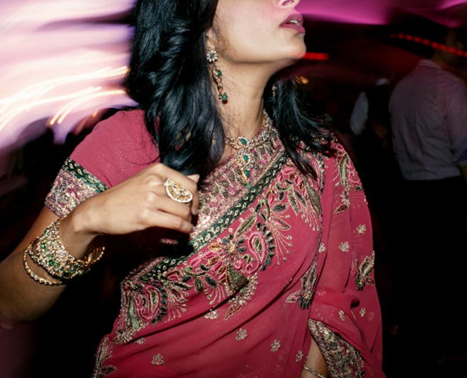 कर्क राशि pink colour dress