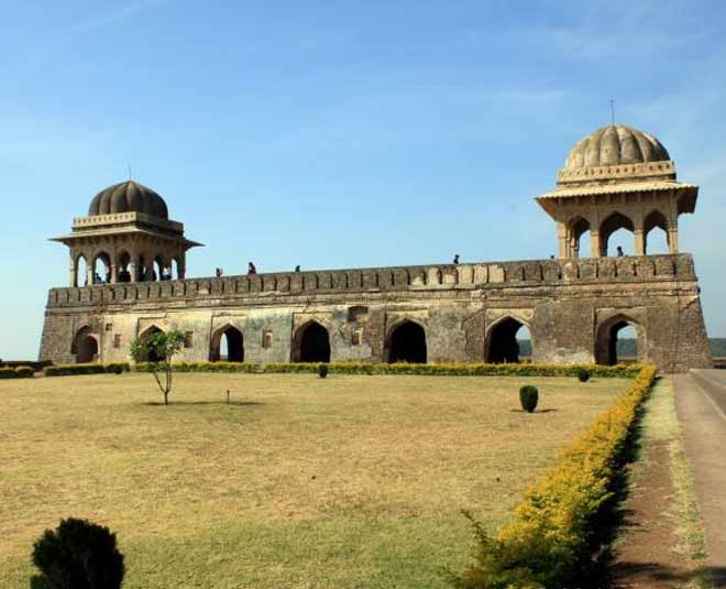 places to visit in mandu or mandav rupmati mahal inside 