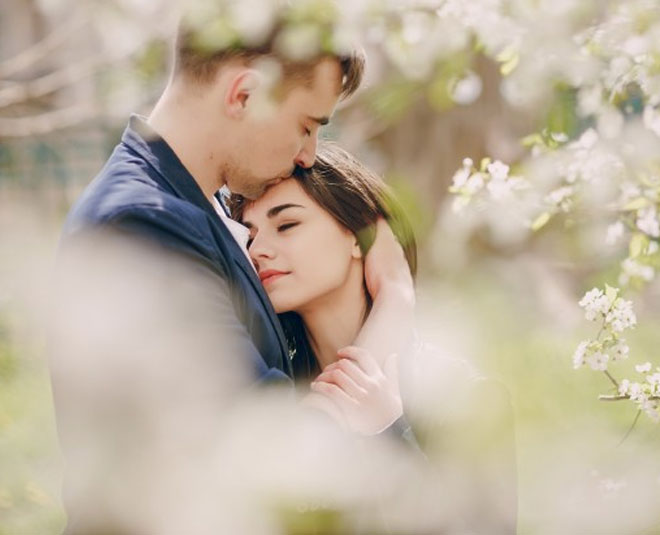 signs of a deeply connected couples inside 