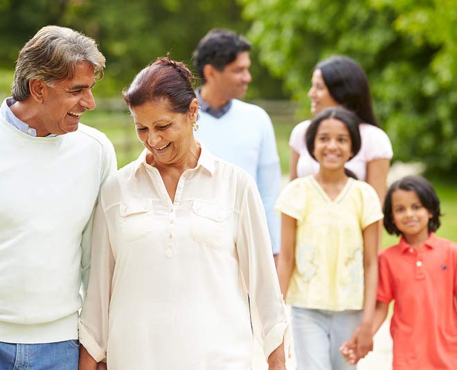 take care of elderly people during winter inside 