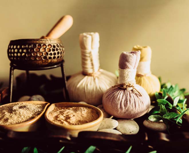 उम्र बढ़ने को रोकने के लिए आयुर्वेद ayurveda for skin inside
