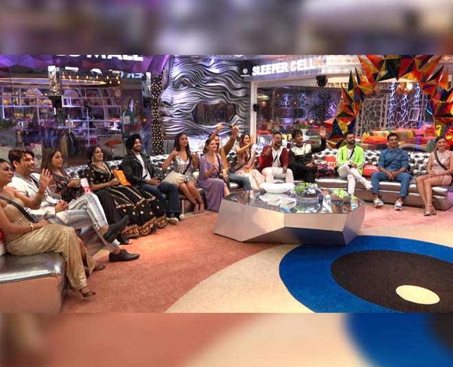 Fans Disappointed With Bigg Boss 14's First Eviction By Seniors, Say