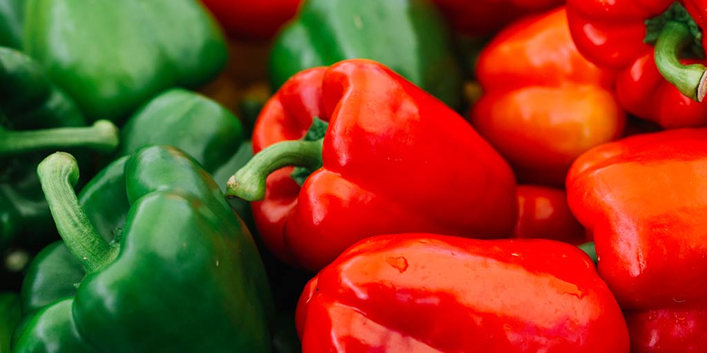 Amazing Health Benefits Of Capsicum In Hindiक्या आप जानती हैं शिमला