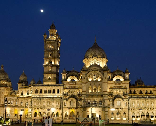 lakshmi vilas palace of gujarat bigger than buckingham londan inside 