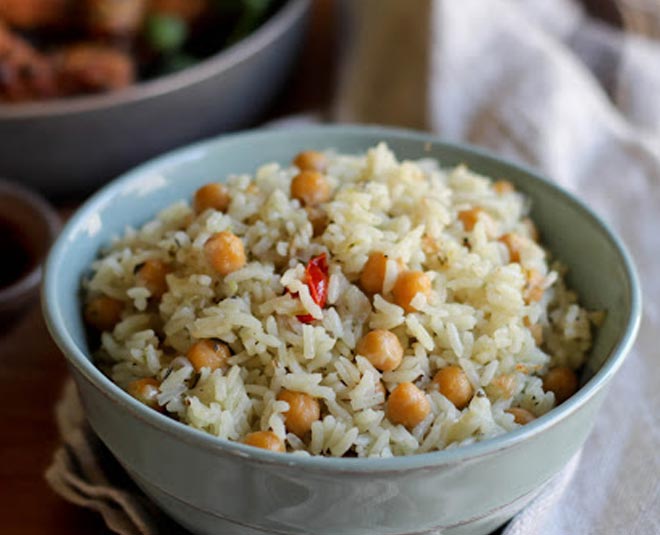 lemon chickpeas rice inside 