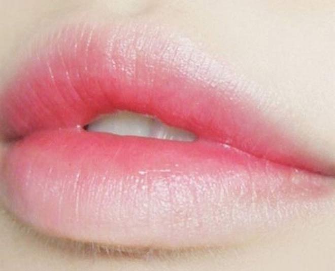 Five Super Easy Steps To Get That Perfect Blurred Lips Look Herzindagi