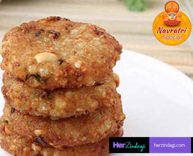 Navratri Special: Enjoy These 3 Sabudana Snacks As You Fast | HerZindagi