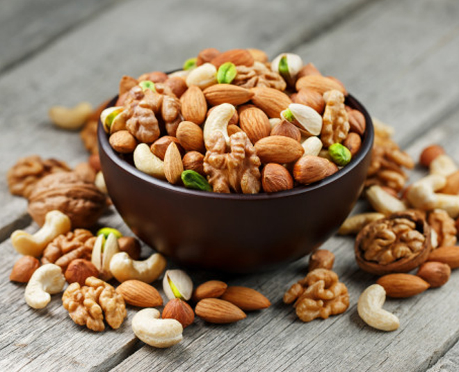 ड्राई फ्रूट्स, दूध, पनीर nuts for navratri inside