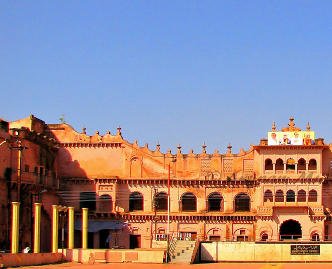visit in bhopal madhya pradesh shaukat mahal inside