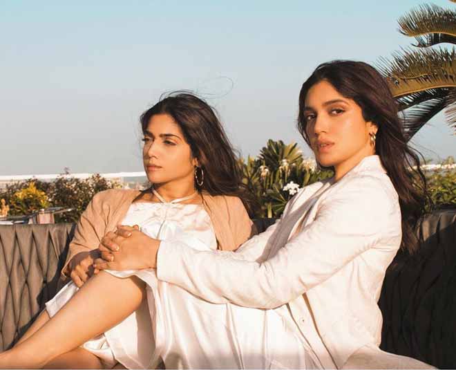 Bollywood  divas  doppelganger  sisters