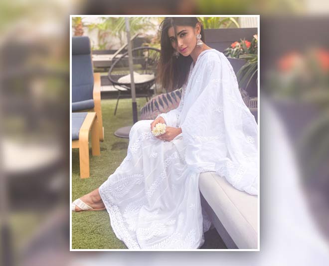 Mouni Roy Kurti inside 