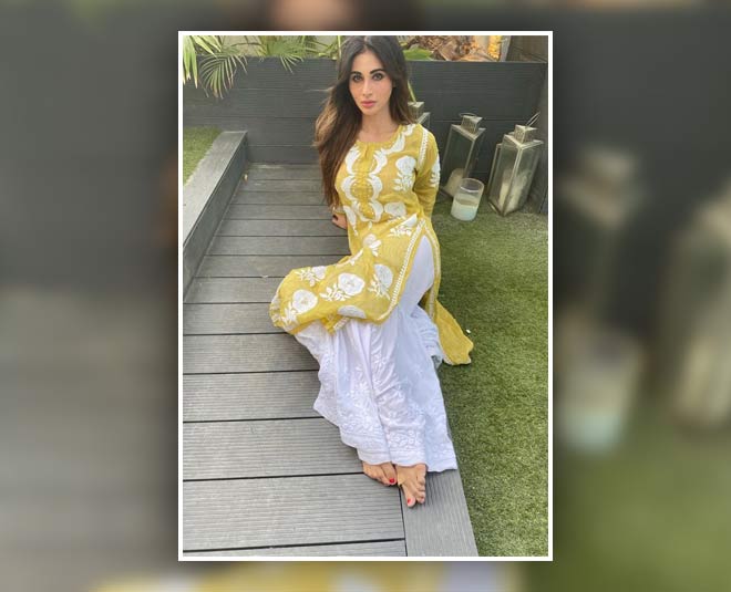 Mouni Roy Kurti inside 