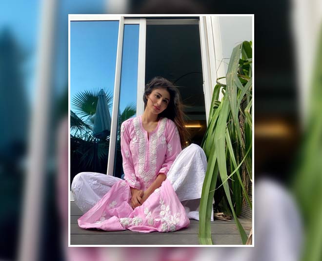 Mouni Roy Kurti inside 