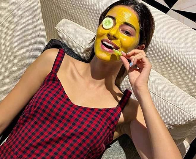 besan-turmeric-and-milk-face-pack-benefits-you-can-apply-in-the-bath