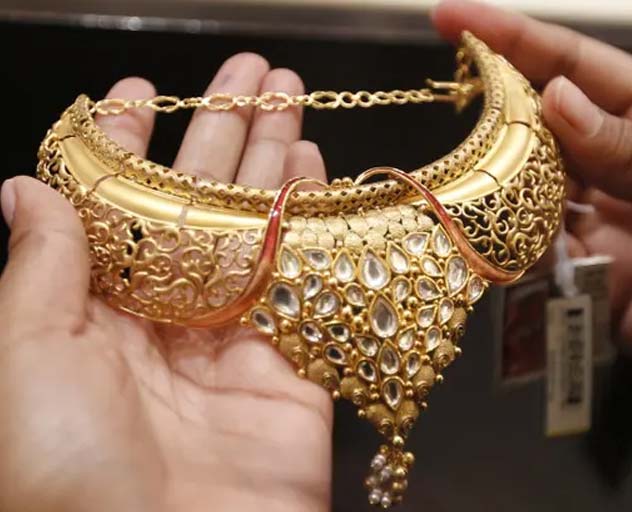 gold buying